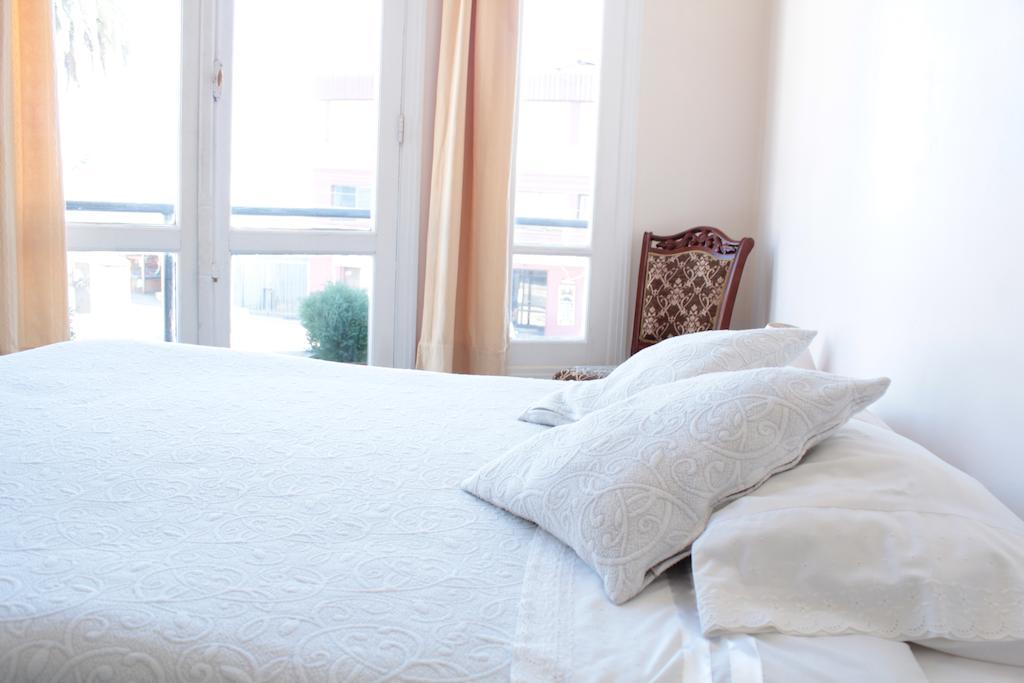 Alhambra Hotel Сан-Антонио Номер фото